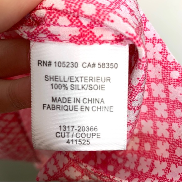 Joie Pink Patterned 100% Silk Peasant Style Top - Picture 7 of 7